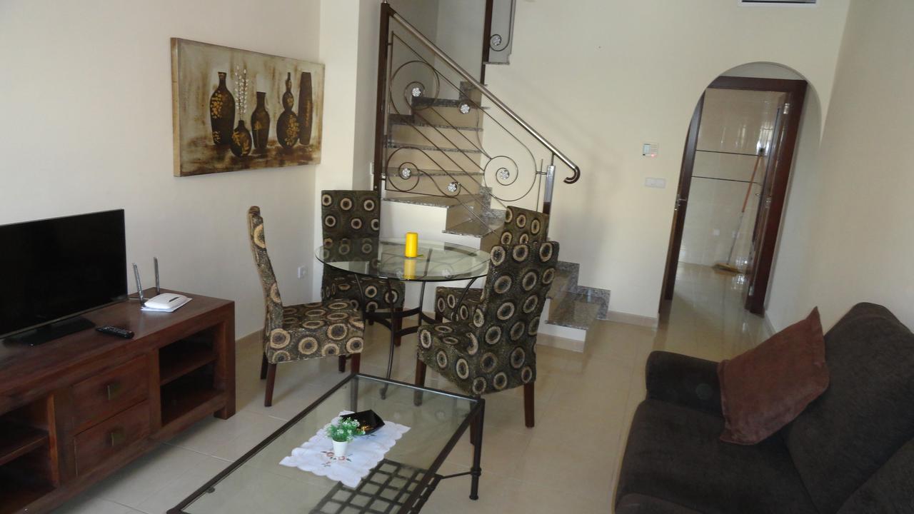 He Amalia-Quesada Apartment Ciudad Quesada Bagian luar foto