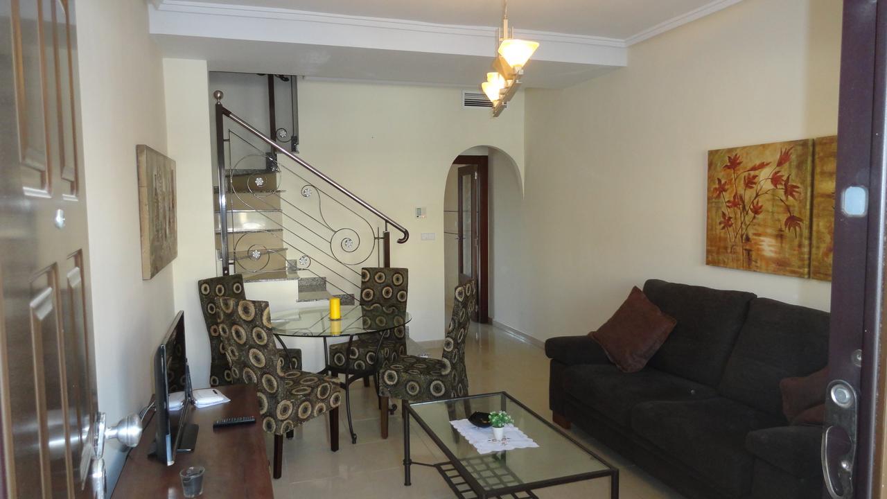 He Amalia-Quesada Apartment Ciudad Quesada Bagian luar foto